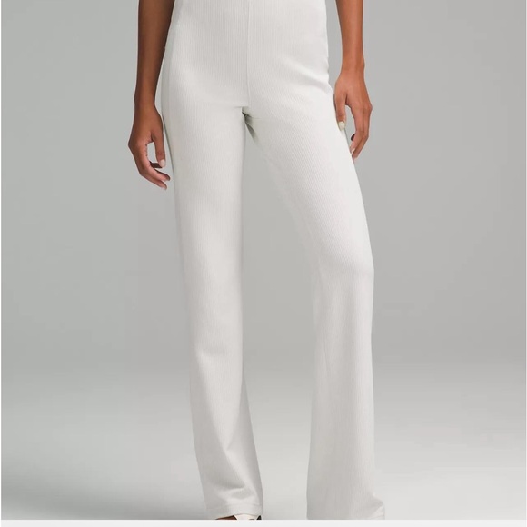 Lululemon Bone Ribbed Softstreme Flare Pants Size 2 - Picture 2 of 10
